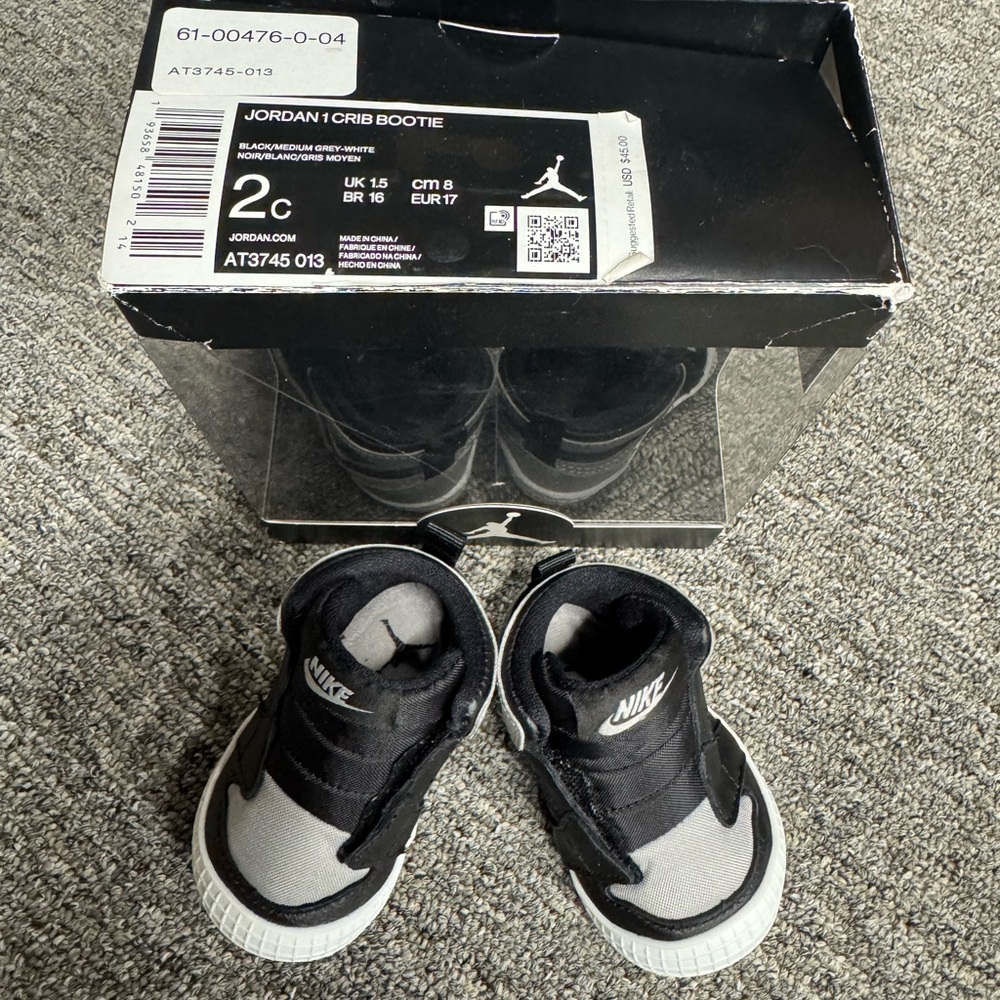 Nike Jordan Baby Booties - Black and Gray